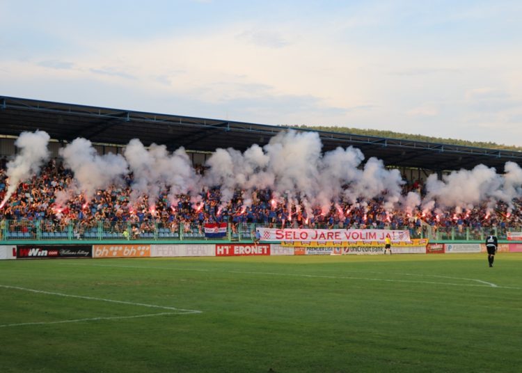 Jare slavile protiv Desne Obale u odličnom finalu na Pecari