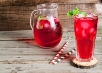 Jednostavan recept za sirup koji će vas osvježiti u vrućim danima