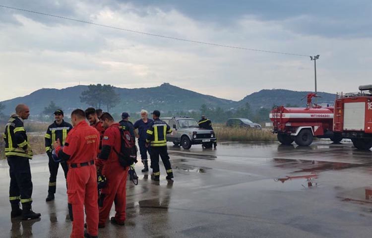 Ljubuški: Ponovno izbio požar na Bučinama, pogledajte akciju gašenja