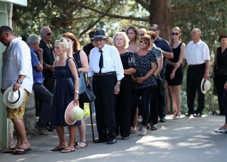 Pokopan Oliver Dragojević