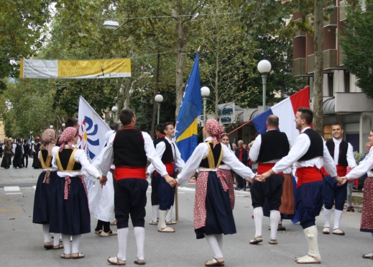 Nastup HKD Vrila na Smotri u Italiji