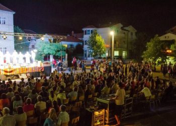 Posušje: 13. Smotra hrvatskog izvornog folklora uz nastup Slavonskih lola