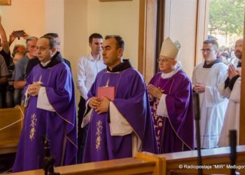 GLOBUSOV SPECIJALNI IZVJEŠTAJ IZ MEĐUGORJA: Htjeli su ugasiti Radio Mir Međugorje, uklonili su displej s Gospinim porukama, branili nastupe vidjelicama, sve se promijenilo s dolaskom Hosera