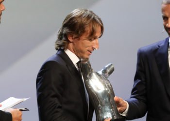 Luka Modrić još jednom ispisao povijest, proglašen je službeno najboljim igračem u Europi!