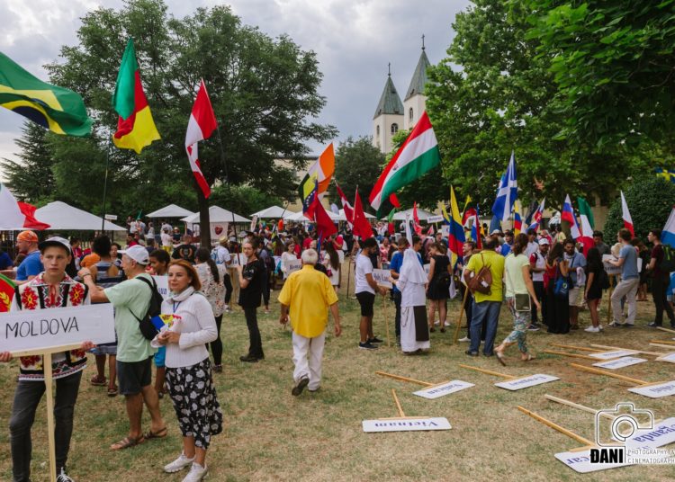 Više desetaka tisuća mladih iz 72 zemlje na “Mladifestu” u Međugorju
