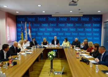 „Razvoj i o(p)stanak“ – naziv je programa HDZ-a BiH za Opće izbore