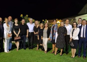 Čović održao radnu večeru s hrvatskim diplomatima, članovima diplomatskog zbora iz BiH diljem Europe i svijeta