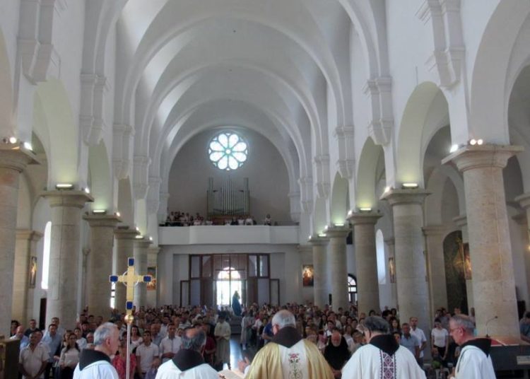 Zlatna misa fra Smiljana Kožula na Širokom Brijegu