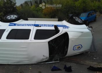 Čapljina: Automobilom Granične policije prevrnuli se na bok