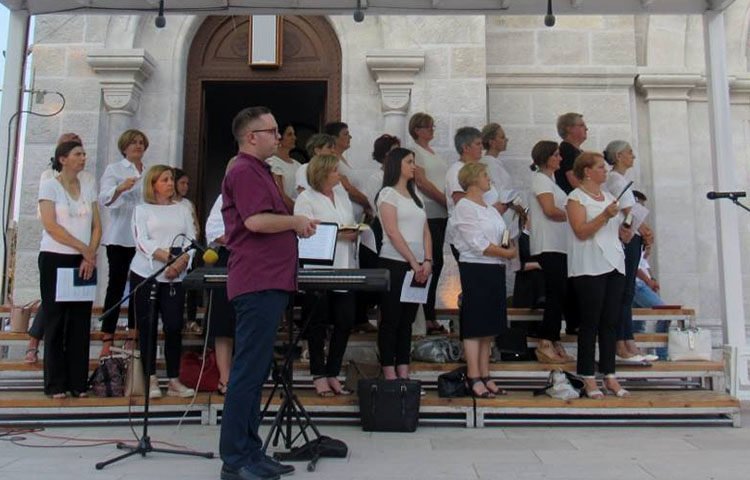 Široki Brijeg: Četvrta večer Devetnica Velikoj Gospi