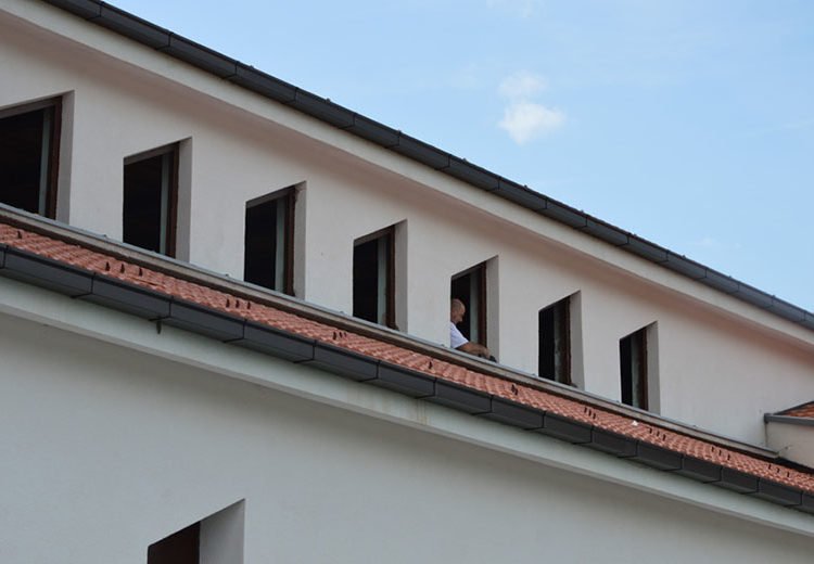 Široki Brijeg: Nastavljeni radovi na župnoj crkvi u Izbičnu