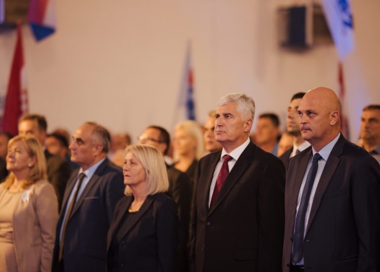 Čović poručio iz Stoca: Ne kalkulirajte s izborom dva člana Predsjedništva, bošnjačkim glasovima