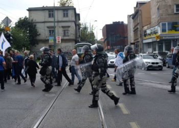 Branitelji se u Sarajevu sukobili s policijom, ima ozlijeđenih (VIDEO)