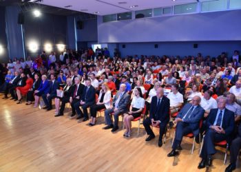 Čović na predizbornom skupu u Sarajevu: Ovo je i naš grad, BiH je i naša domovina