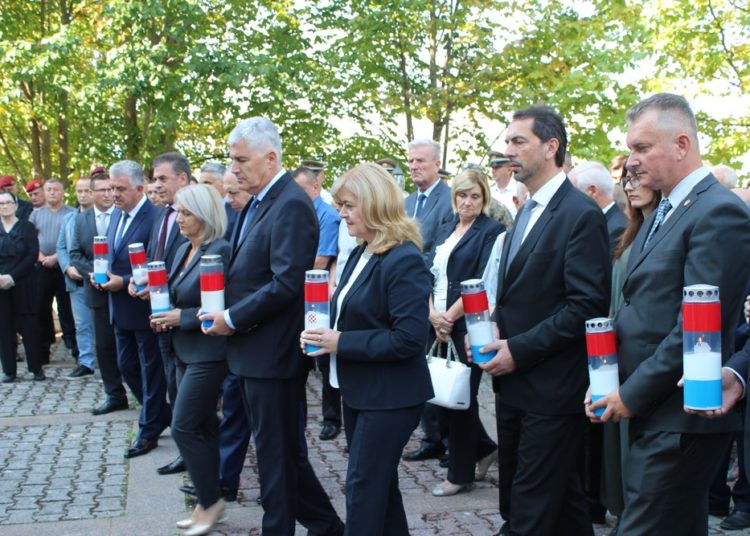 Obilježena 25. obljetnica stradanja Hrvata u Uzdolu