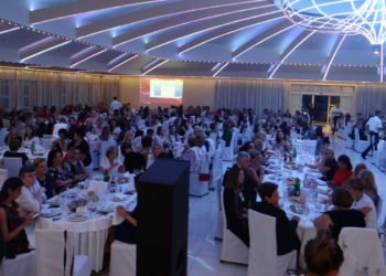 Oko 700 žena na obljetnici utemeljenja Zajednice žena HDZ-a BiH
