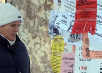 U Ljubuškom pozvali stranke da uklone predizborne plakate s javnih površina