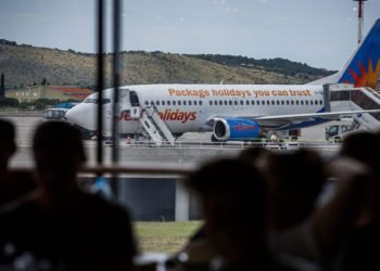 Avion vam kasni ili je let otkazan? Tražite odštetu, raspon naknade je od 50 do 600 eura