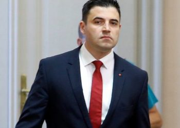 Bernardić za kaos u SDP-u optužio interesne i uvozne lobije te krupni kapital