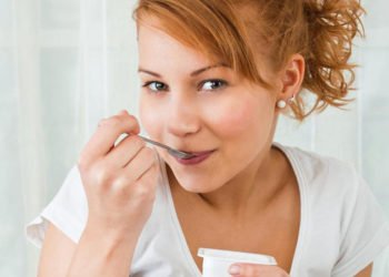 Punomasni jogurt ima više vitamina nego ‘light’ verzija