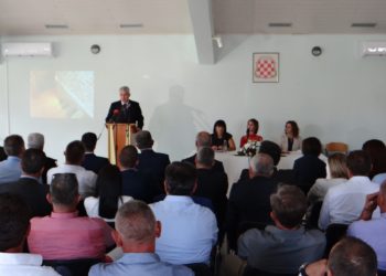 Čović u Ravnom: Ono što radimo, radimo za dobro čovjeka, prije svega za svoj narod