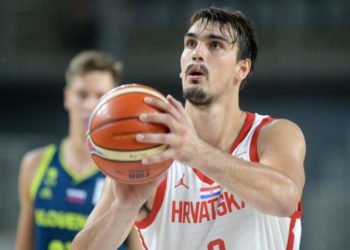 Hrvatska predvođena Šarićem svladala Sloveniju