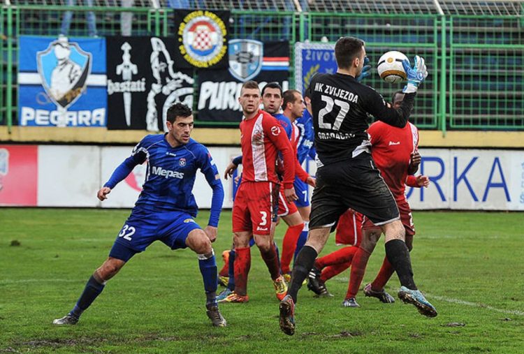 Široki konačno do tri boda