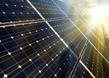 EU odustaje od antidampinških pristojbi na kineske solarne panele