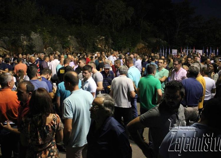 Ljubuški: Održan veliki skup HDZ BiH u Studencima