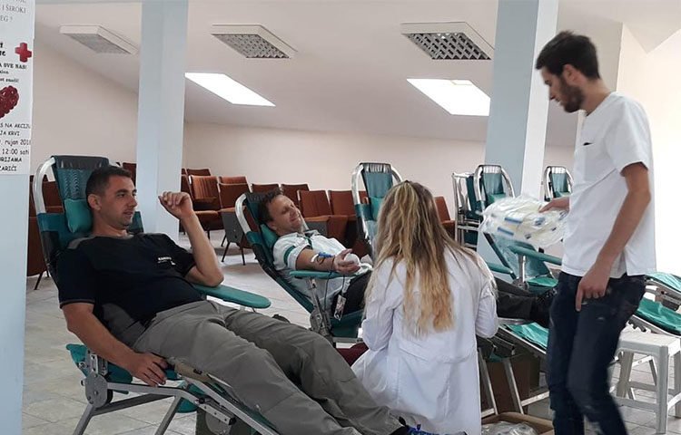 Široki Brijeg: Na Uzarićima prikupljene 24 doze krvi