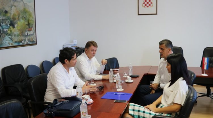 Vlada ŽZH i Studentski centar Mostar dogovorili suradnju u korist studenata iz Županije Zapadnohercegovačke