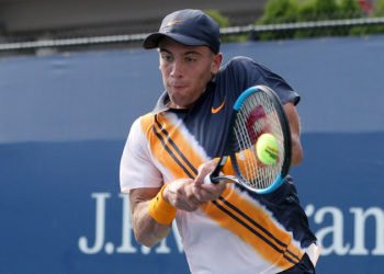 Borna Ćorić nakon druge velike borbe izborio četvrtfinale Beča