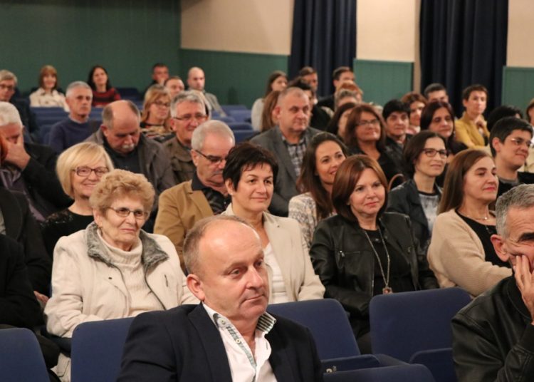 Široki Brijeg: Predstavljena knjiga priča Blanke Kraljević „Priče o sovi i ševi“