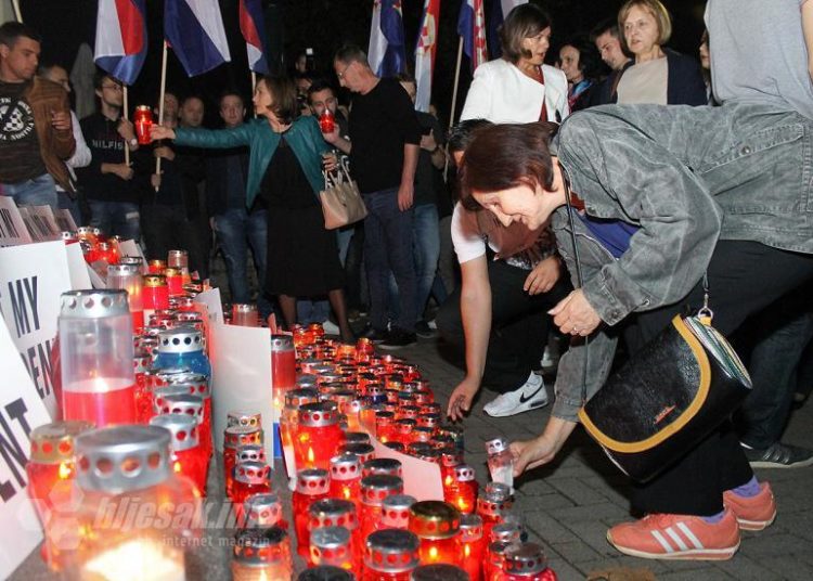 Na prosvjed protiv Komšića u Mostaru došlo 10.000 Hrvata