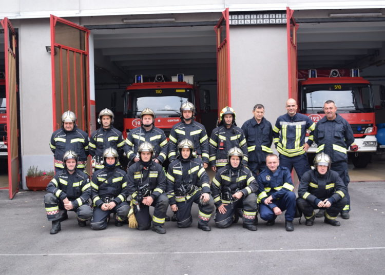 Zapovjednici vatrogasnih postrojbi i civilne zaštite ŽZH boravili u radnoj posjeti u Zagrebu