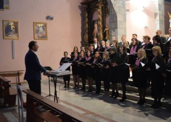 Koncert “Zdravo, Zvijezdo mora” na Humcu