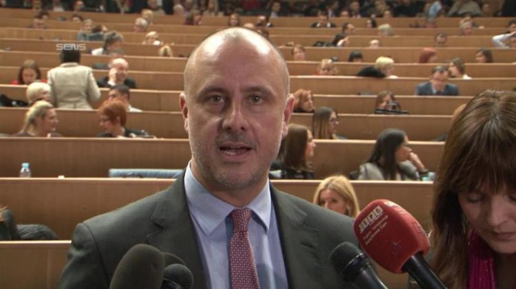 Sinno: EU neće uvoditi vize građanima BiH