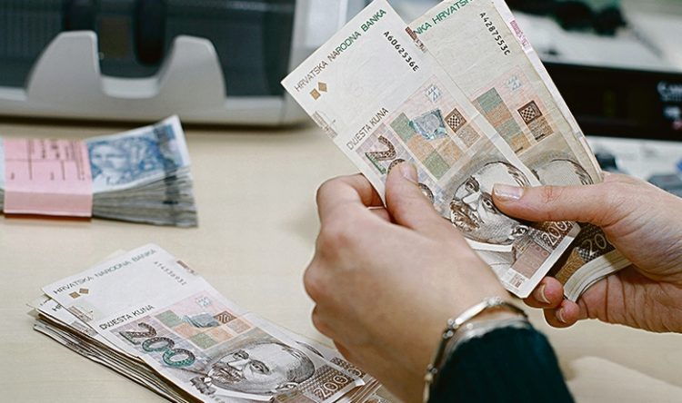 Ljudi zaposleni u Zagrebu u prosjeku zarađuju tisuću kuna više nego ostatak Hrvatske