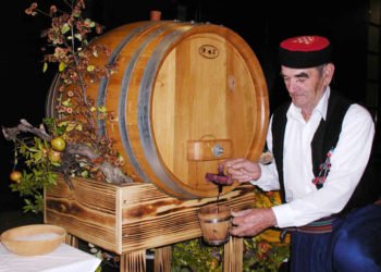 Tradicijska manifestacija “Kušanje mladog vina” 3. studenog u Čitluku