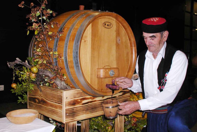 Tradicijska manifestacija “Kušanje mladog vina” 3. studenog u Čitluku