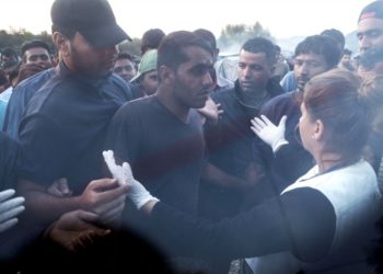 Dramatično uz granicu: Migranti kod Maljevca probili kordon i idu prema Hrvatskoj!