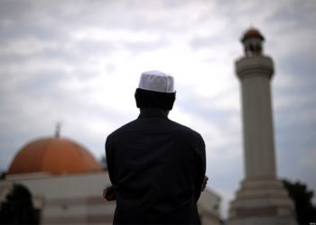 Večernjak tvrdi: Bošnjacima u džamijama preporučeno da glasuju za Komšića