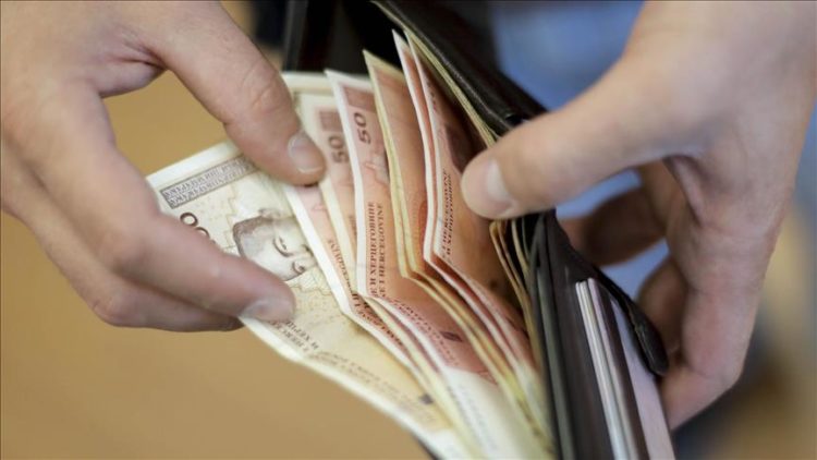 Prosječna neto plaća u BiH u kolovozu viša za 3,5 posto