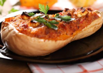 Bundeva punjena s 3 vrste sira: Recept u koji ćete se zaljubiti!