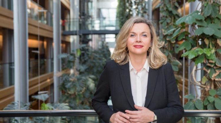 Željana Zovko: Usporedba o zakonitosti Komšićeva i Hitlerova dolaska na vlast snažno je odjeknula u Bruxellesu