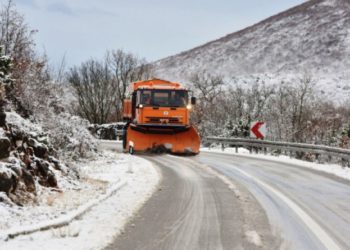 Zimsko održavanje cesta u Hercegbosanskoj županiji