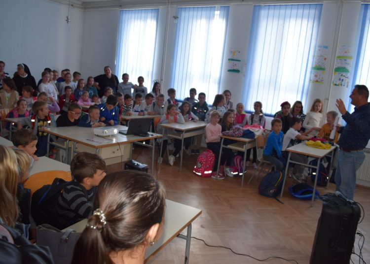 Široki Brijeg: Civilna zaštita održala edukaciju na Trnu i Oklajima
