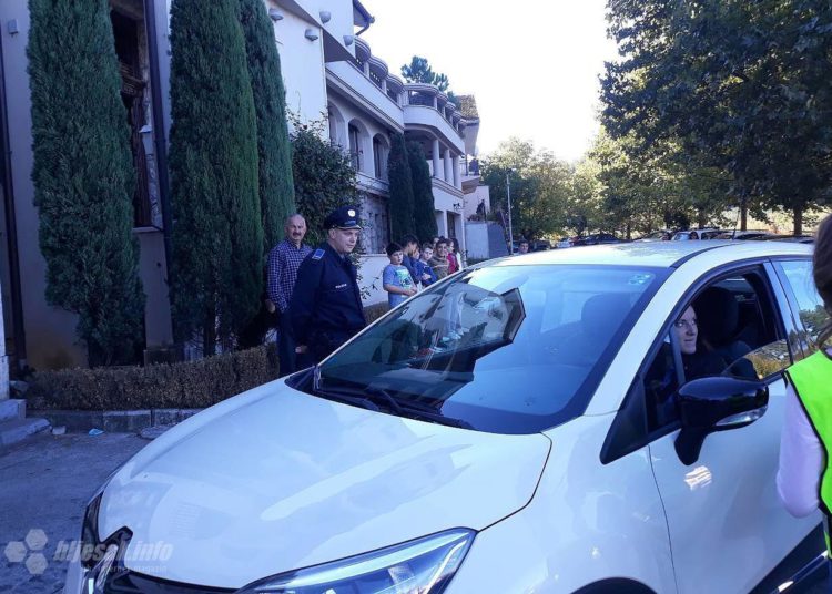 Široki Brijeg: Policija s učenicima zaustavljala vozače