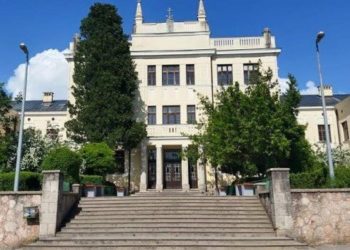 Široki Brijeg: Poziv na 30. obljetnicu mature