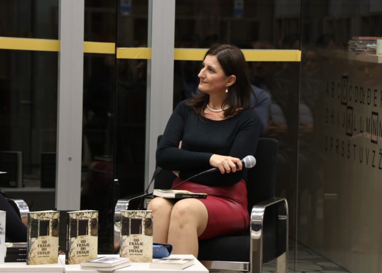Anita Martinac predstavila treći roman pod nazivom „Od Franje do Franje“
